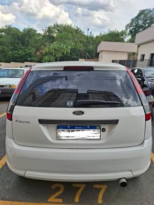 FORD FIESTA 1.0 ROCAM 8V FLEX 4P MANUAL FORD FIESTA 1.0 ROCAM 8V FLEX 4P MANUAL